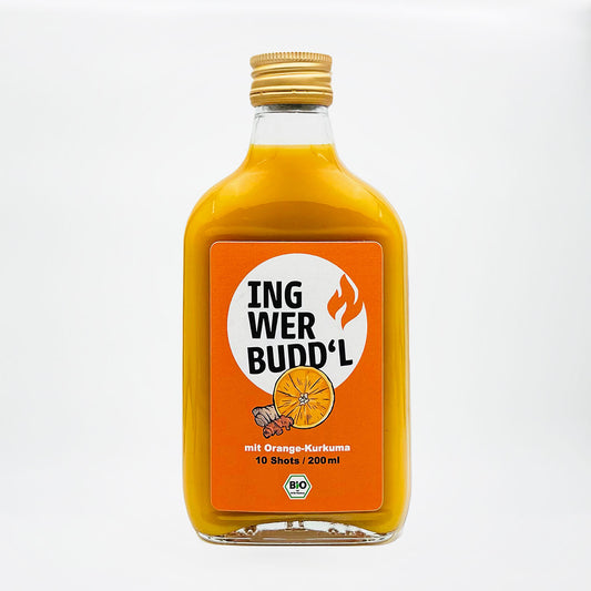 Ingwer Kurkuma Shot mit Orangensaft